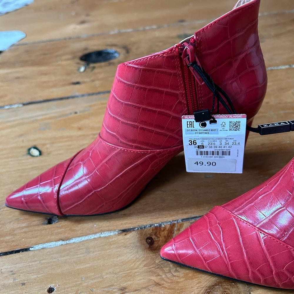 Zara Red Size 6 (36) Booties - NEW
